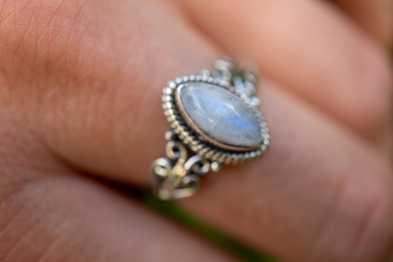 Bague avec labradorite