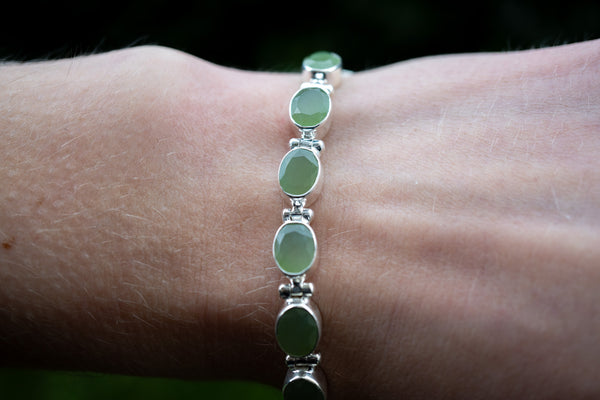 Ethnisches Armband aus 925er Silber mit Nephrit (Jade)