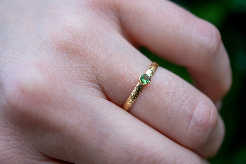 Ring with AAA Tsavorite in 18k gold