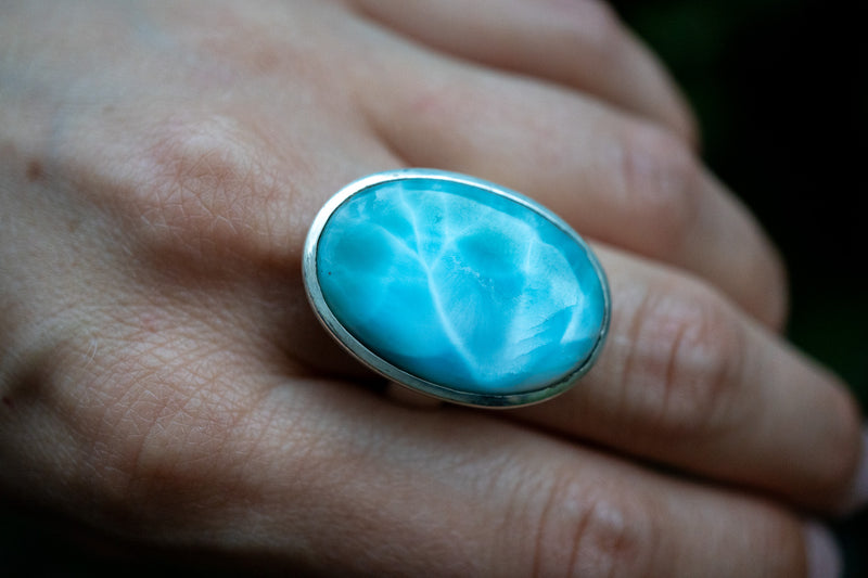 Bague ovale avec larimar