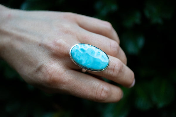 Bague ovale avec larimar