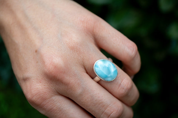 Bague ovale avec larimar