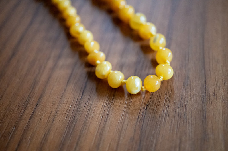 Collier en ambre pour bébés