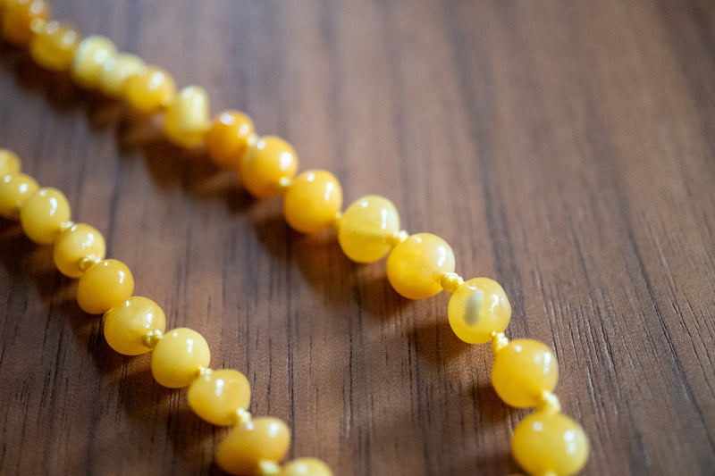 Collier en ambre pour bébés