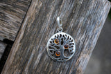 Pendentif arbre de vie avec ambres cognac