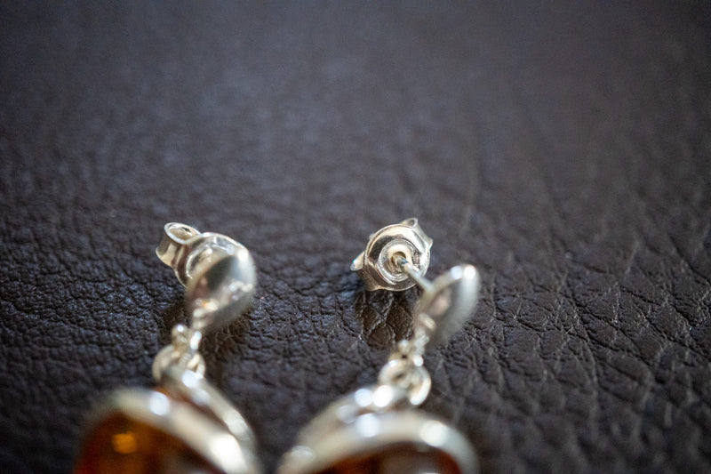 Boucles d'oreilles avec ambres cognac