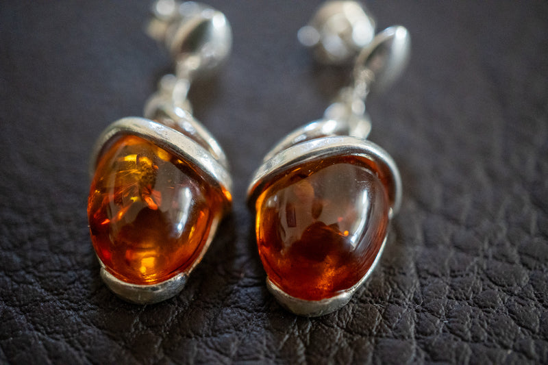 Boucles d'oreilles avec ambres cognac