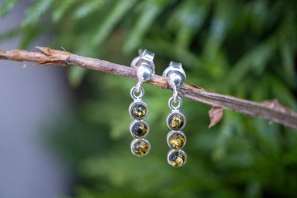 Boucles d'oreilles avec ambres verts