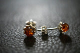 Boucles d'oreilles tige avec ambres cognac