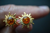 Boucles d'oreilles en ambre cognac en forme de soleil (vermeil)