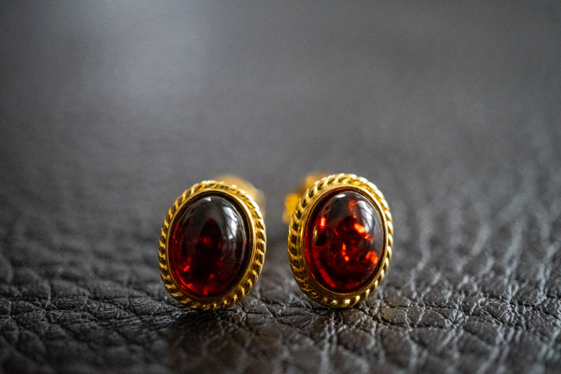 Boucles d'oreilles tige avec ambres cognac