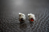 Boucles d'oreilles tige avec ambres cerise (petit)