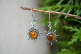 Boucles d'oreilles en ambre cognac en forme de soleil