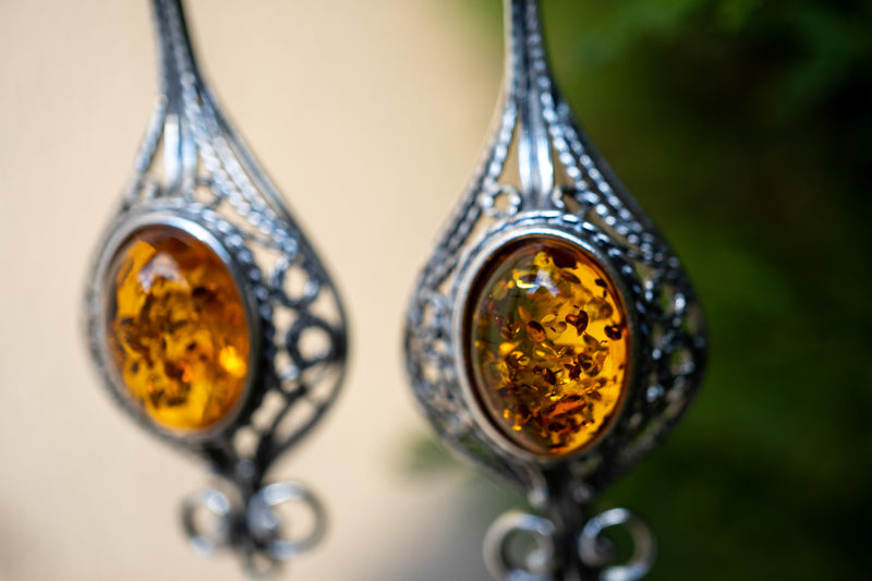 Boucles d'oreilles avec ambre cognac