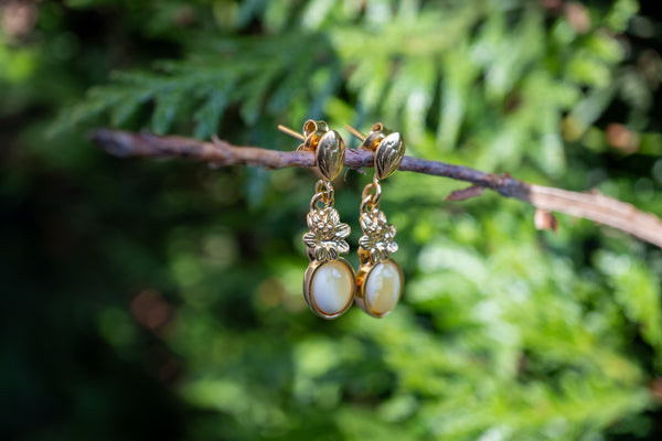 Boucles d'oreilles avec ambre blanc