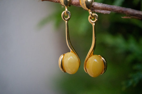 Boucles d'oreilles avec ambre blanc