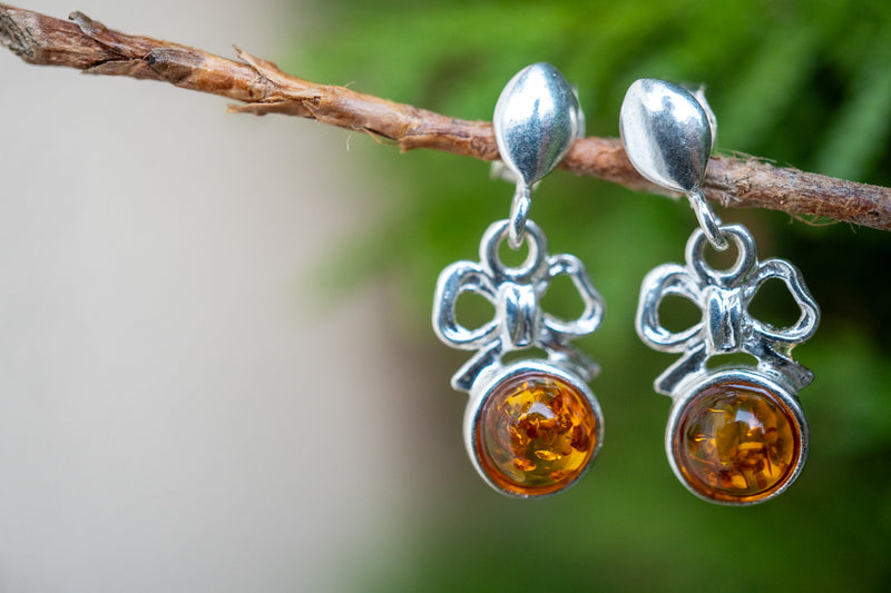 Boucles d'oreilles avec ambre cognac