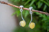 Boucles d'oreilles avec ambres blancs