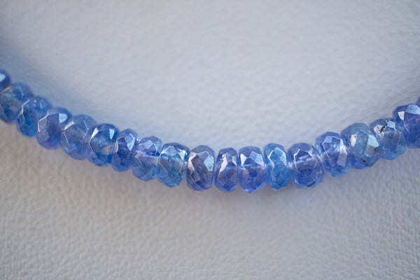 Collier avec tanzanite