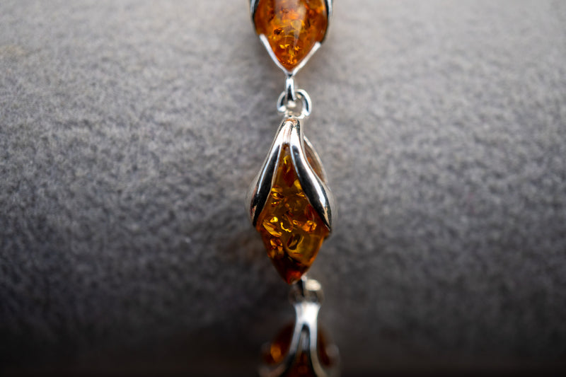 Bracelet in Baltic Cognac Amber and 925 Silver