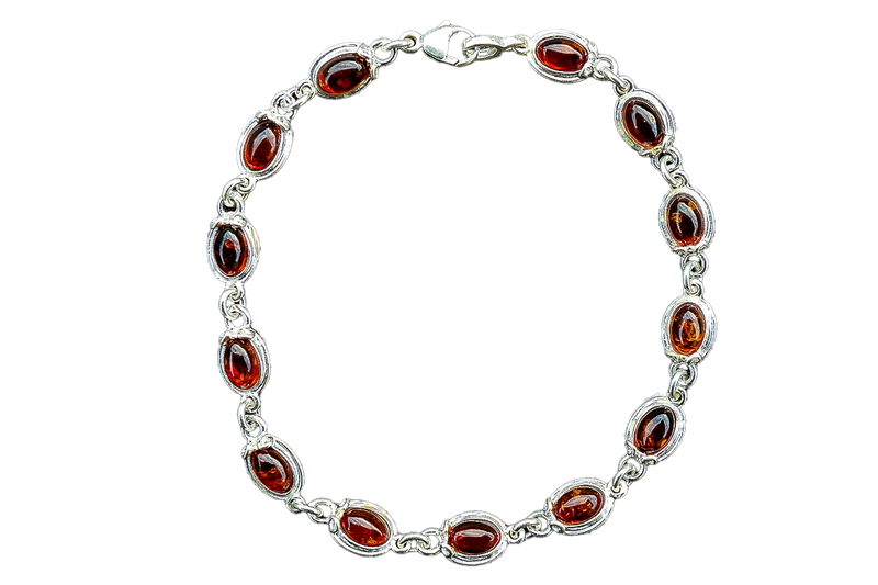 Bracelet with cognac amber