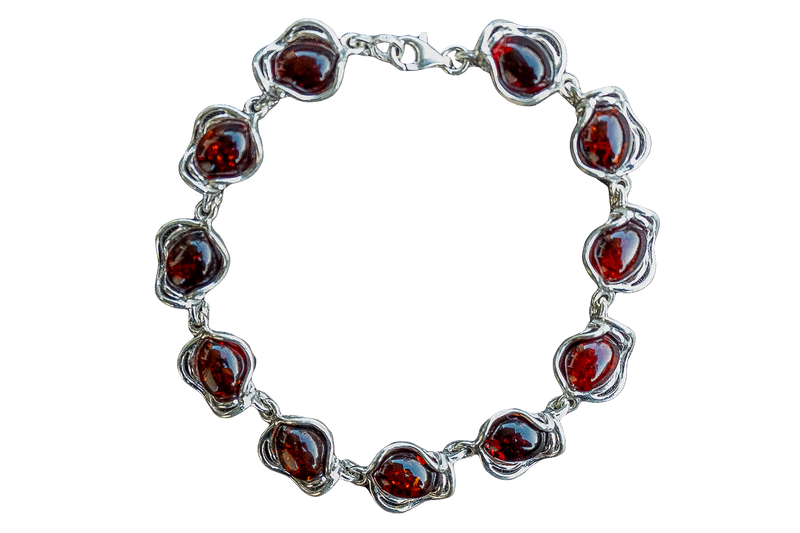 Bracelet with cherry amber