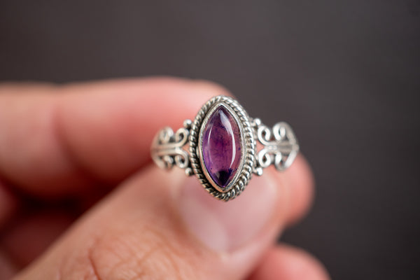 Ring mit Amethyst