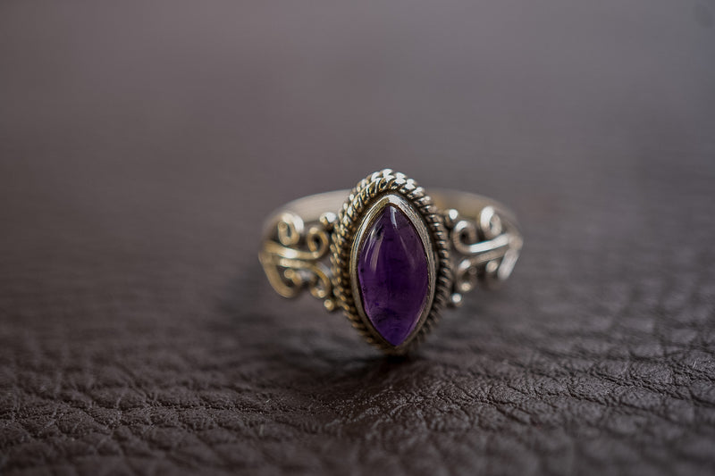 Ring mit Amethyst