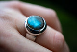 Bague avec labradorite ronde