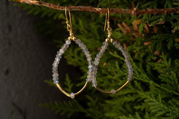 Boucles d'oreilles avec labradorites grises en argent 925 or vermeil