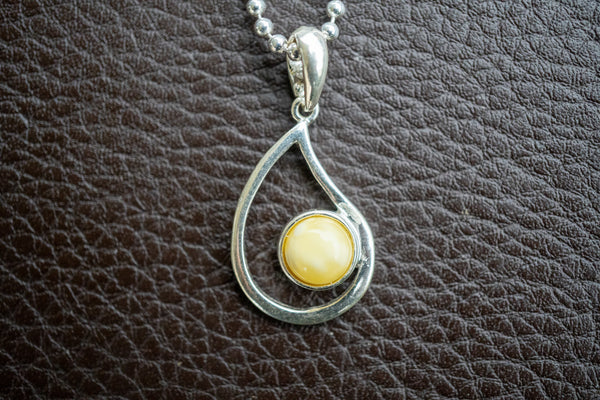 Pendentif en Argent 925 avec Ambre Jaune de la Mer Baltique