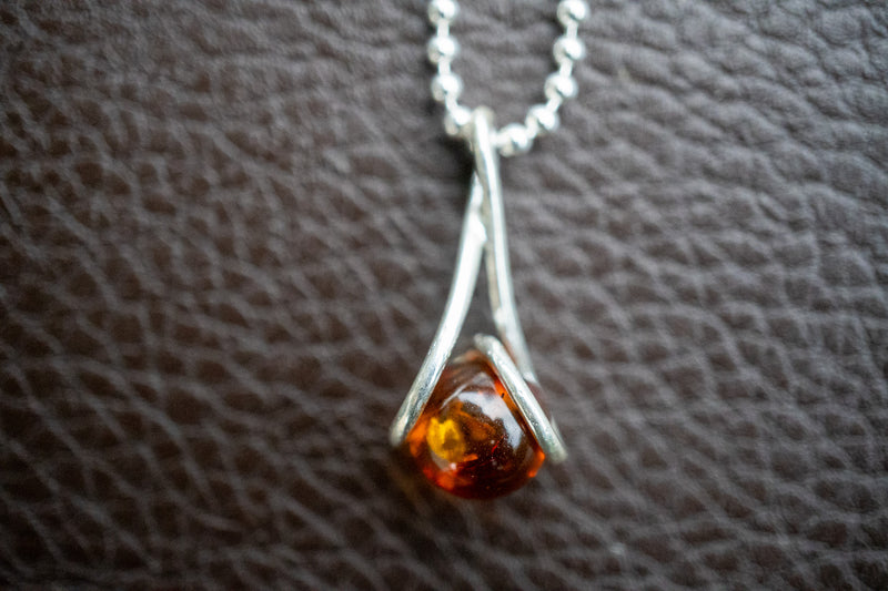 Pendentif en Argent 925 avec Ambre Cognac de la Mer Baltique