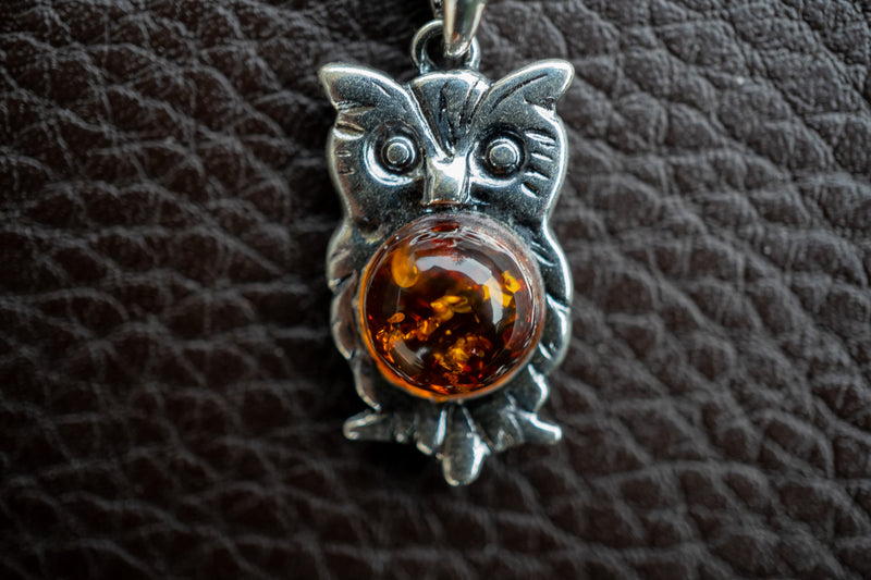 925 Silver Owl Pendant with Cognac Amber