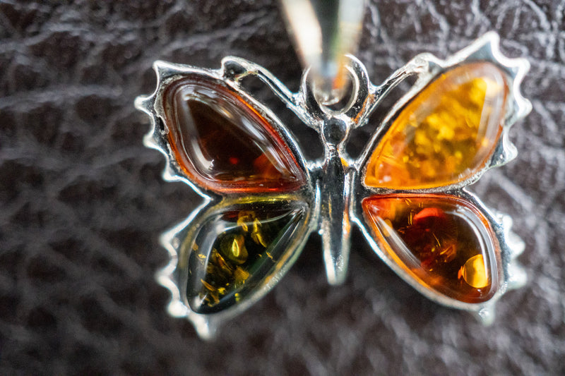 Multicolor Amber Butterfly Pendant in 925 Silver (small)