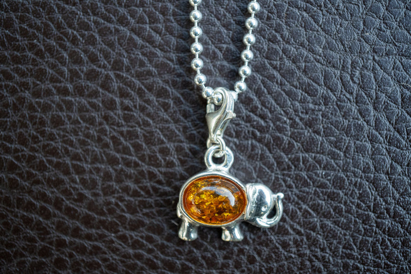 Elegant 925 Silver Elephant Pendant with Cognac Amber (small)