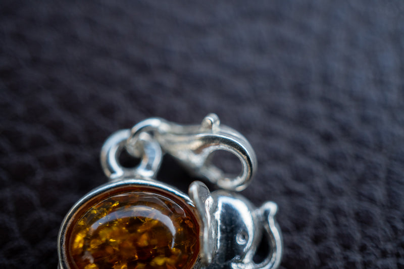 Elegant 925 Silver Elephant Pendant with Cognac Amber (small)