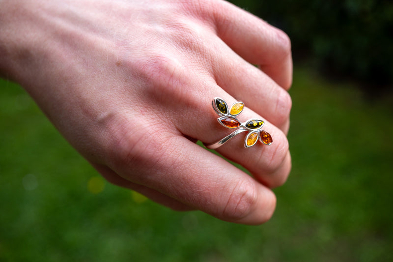 Bague fleur avec ambres multicolores