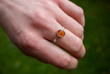 Bague avec ambre cognac ovale (petite)