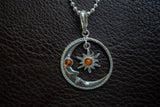 Pendentif soleil et lune en argent 925 avec ambres cognacs de la Mer Baltique